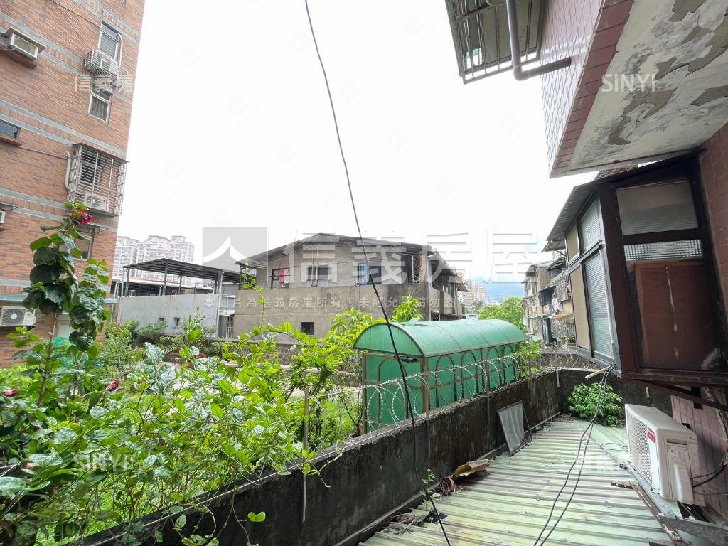 新環境優質稀有美套房房屋室內格局與周邊環境