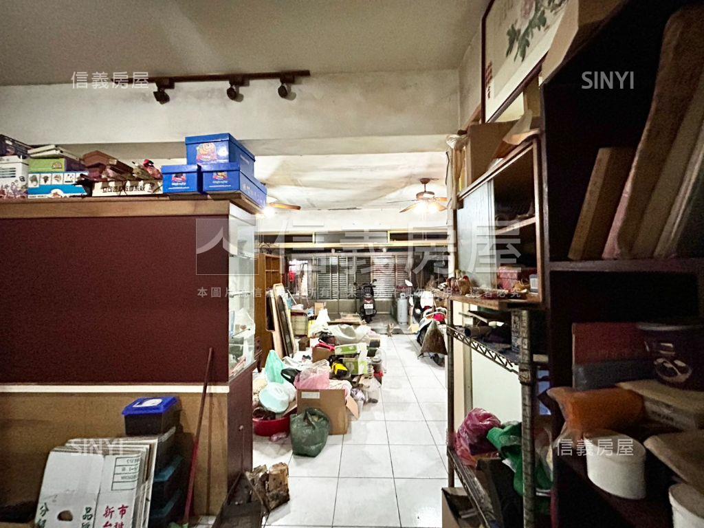 稀有兩層空間的一樓公寓房屋室內格局與周邊環境