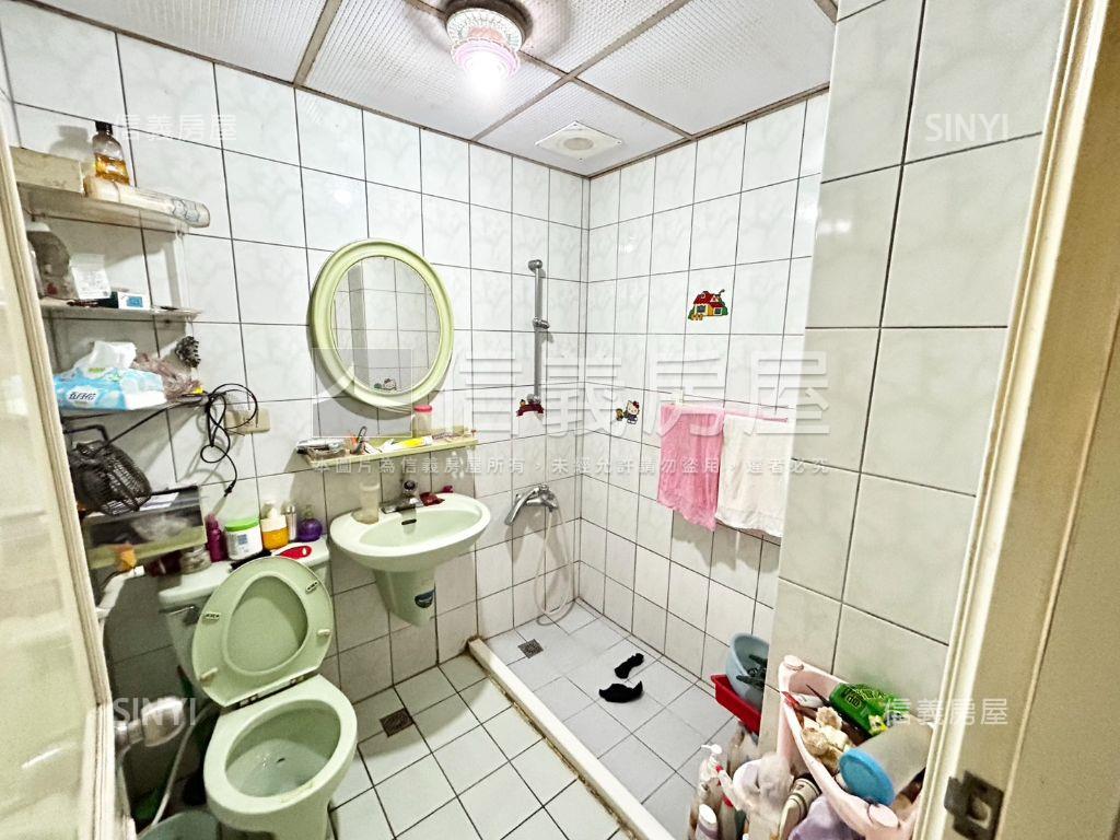 稀有兩層空間的一樓公寓房屋室內格局與周邊環境