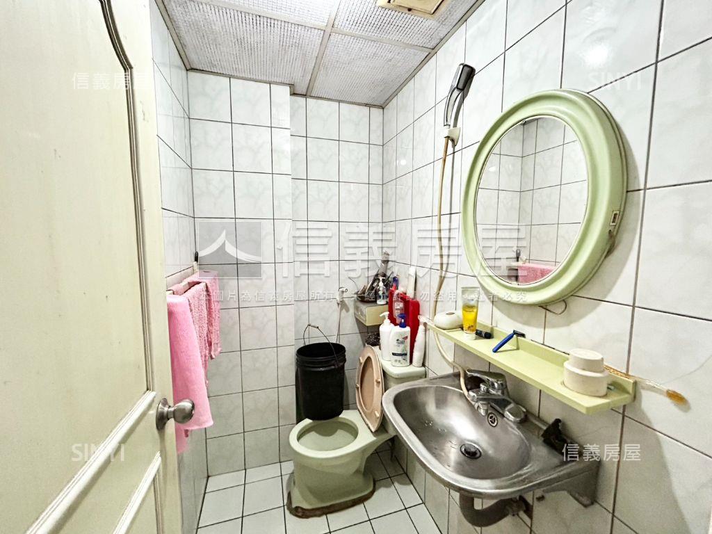 稀有兩層空間的一樓公寓房屋室內格局與周邊環境