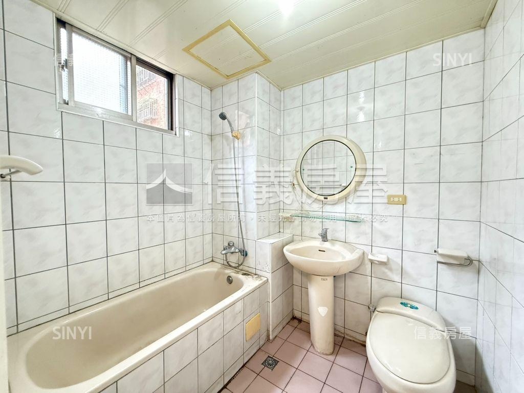 ［新接］晶華霸氣五房車位房屋室內格局與周邊環境