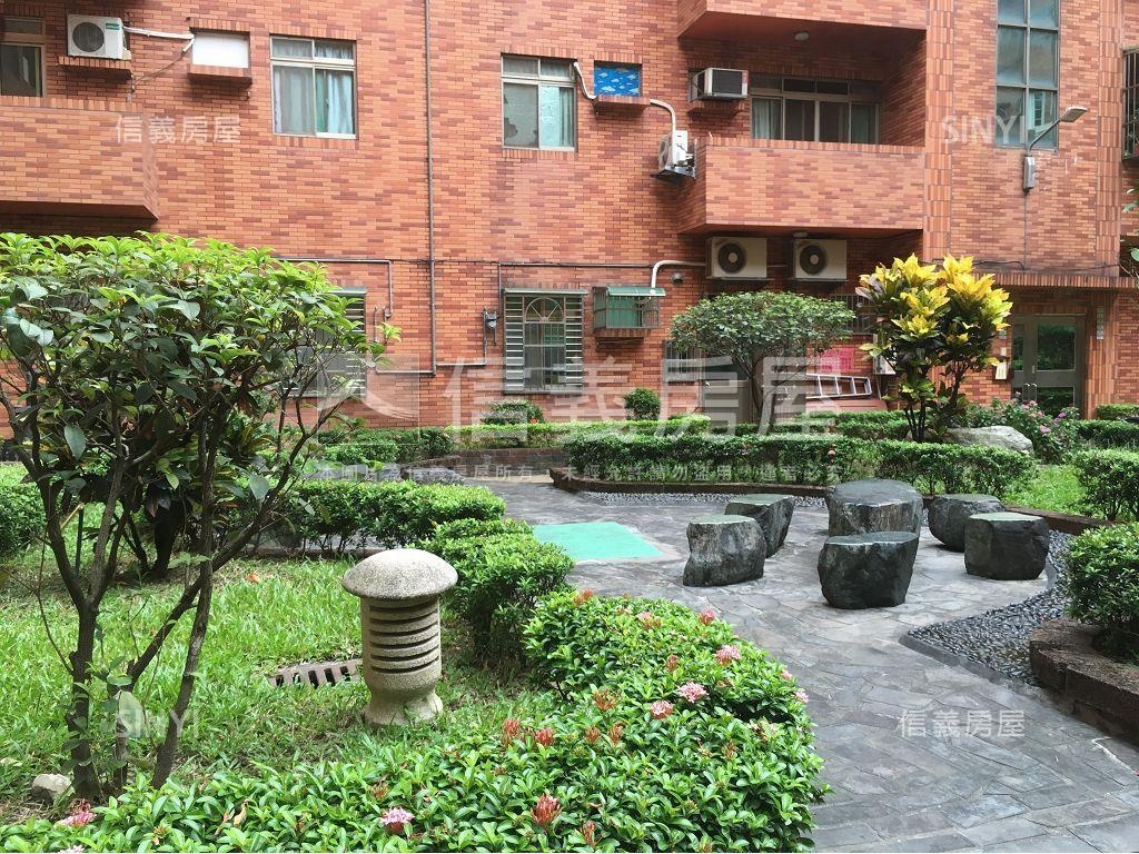 ［新接］晶華霸氣五房車位房屋室內格局與周邊環境