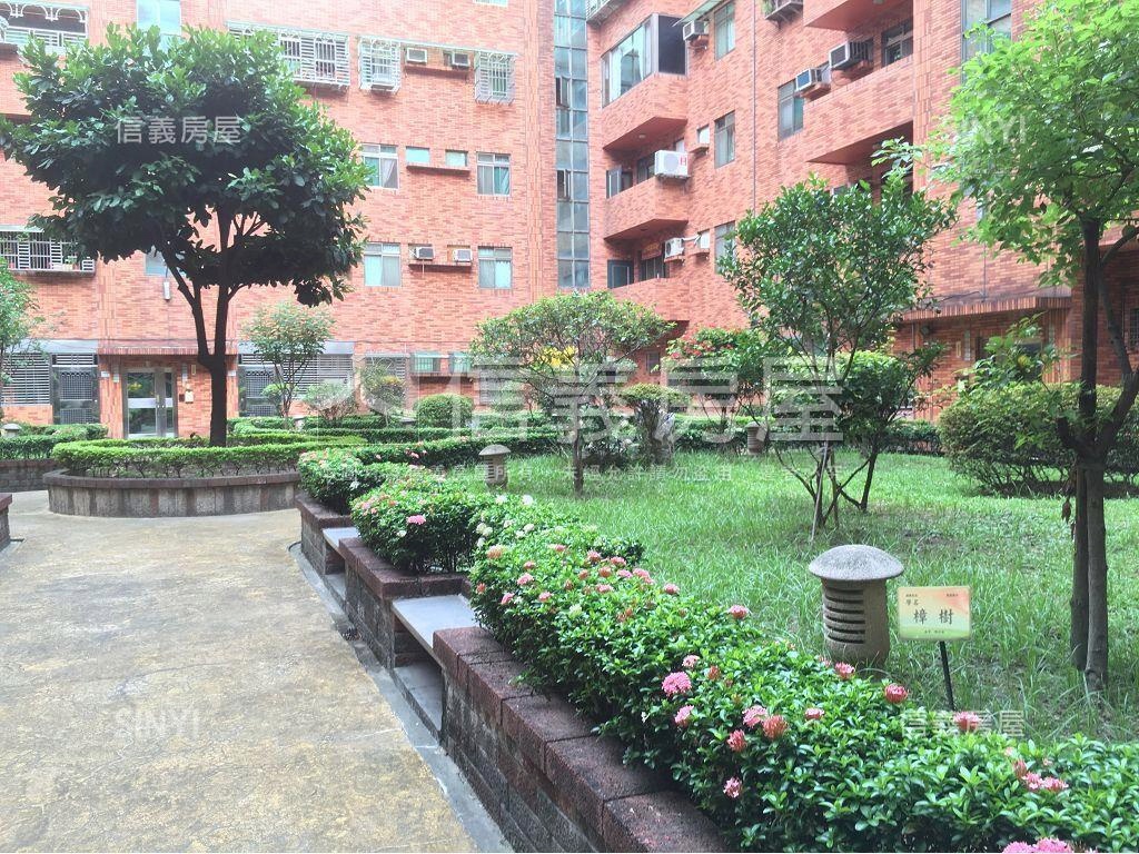 ［新接］晶華霸氣五房車位房屋室內格局與周邊環境