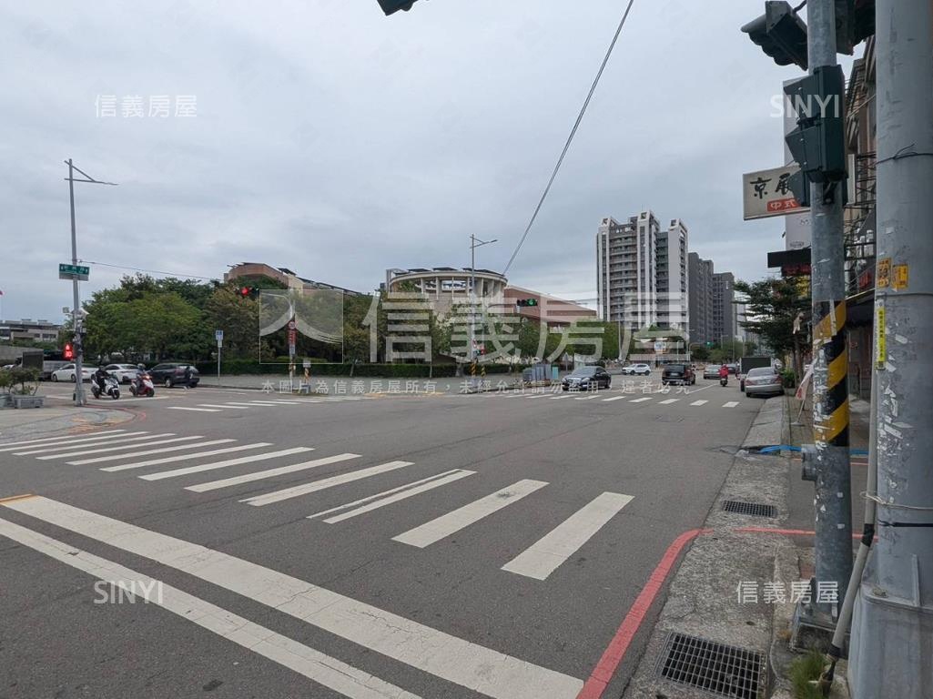 太平新興路文教業透店房屋室內格局與周邊環境