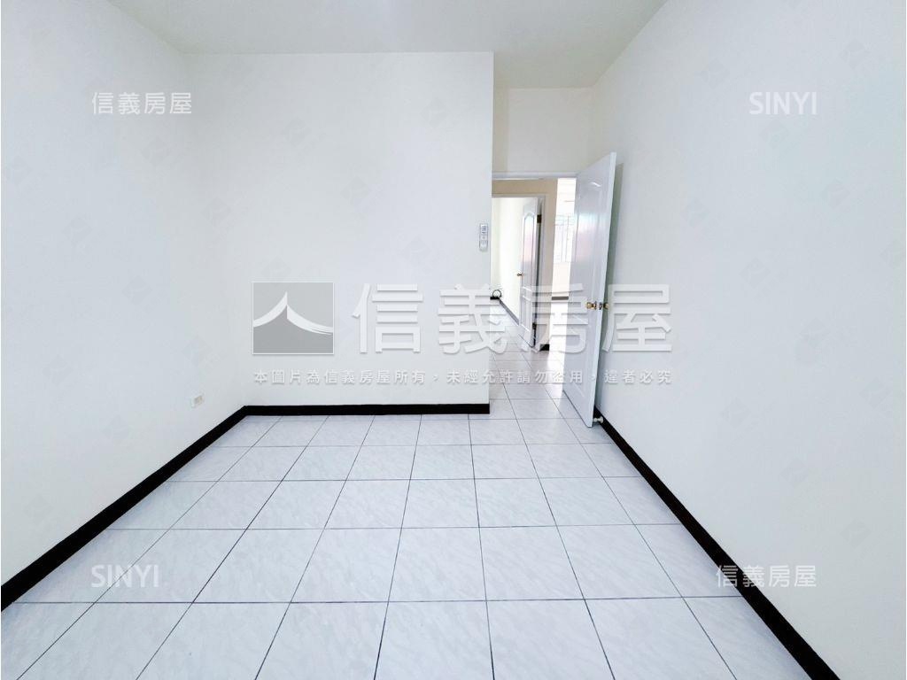 楊梅精品國宅３房車位房屋室內格局與周邊環境