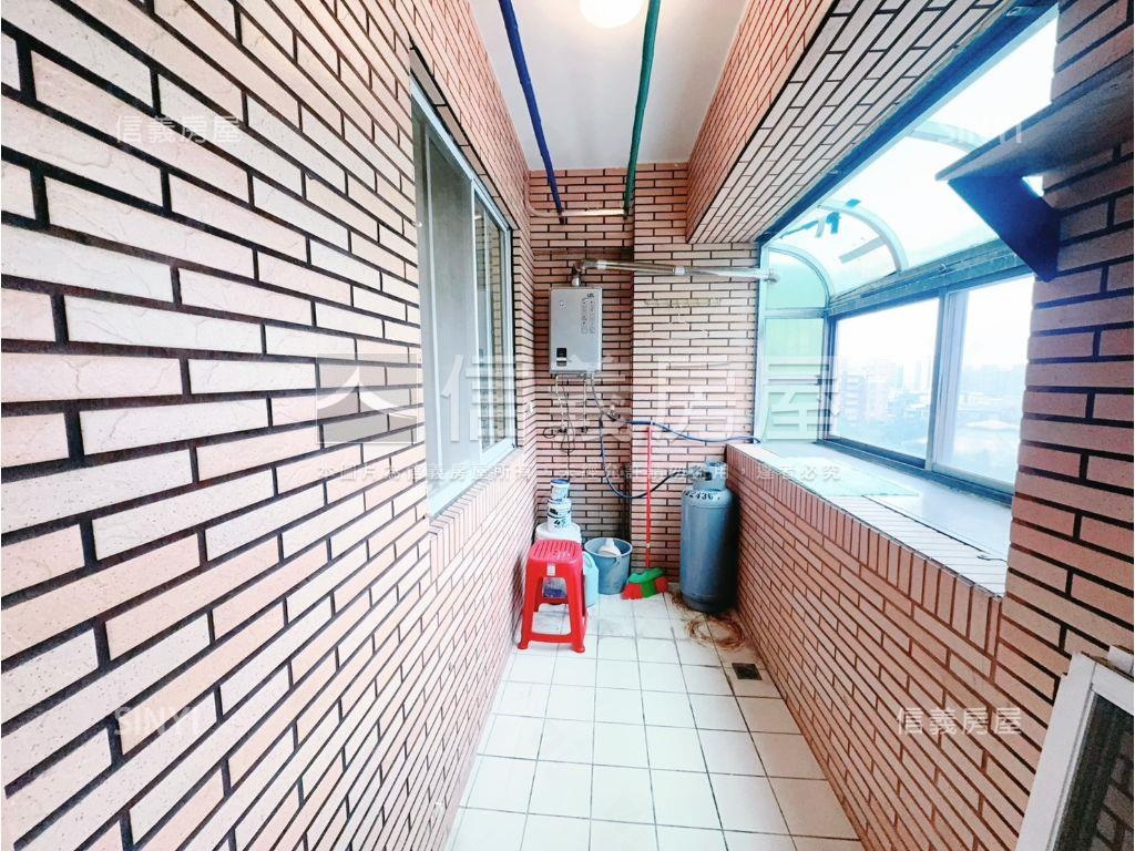 楊梅精品國宅３房車位房屋室內格局與周邊環境