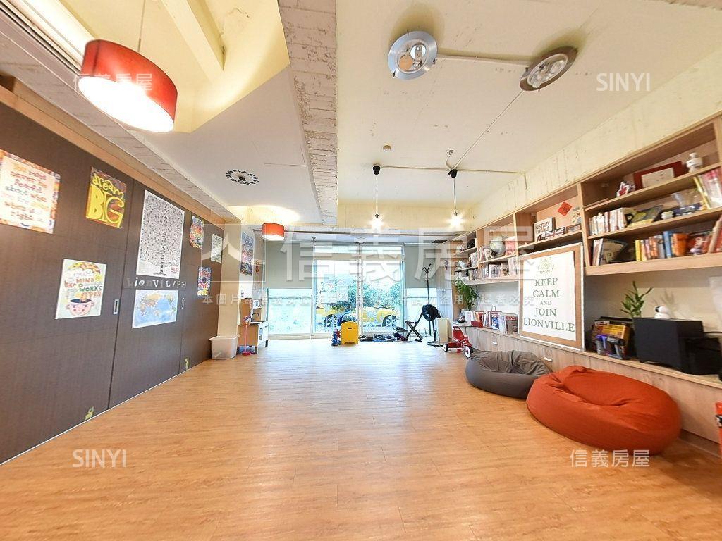 誠售木新書香庭園店辦一樓房屋室內格局與周邊環境