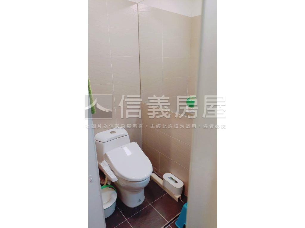 誠售木新書香庭園店辦一樓房屋室內格局與周邊環境