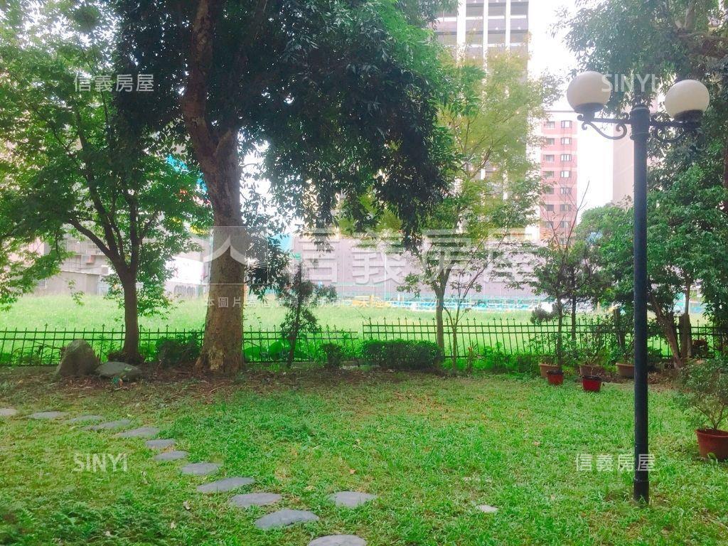 誠售木新書香庭園店辦一樓房屋室內格局與周邊環境