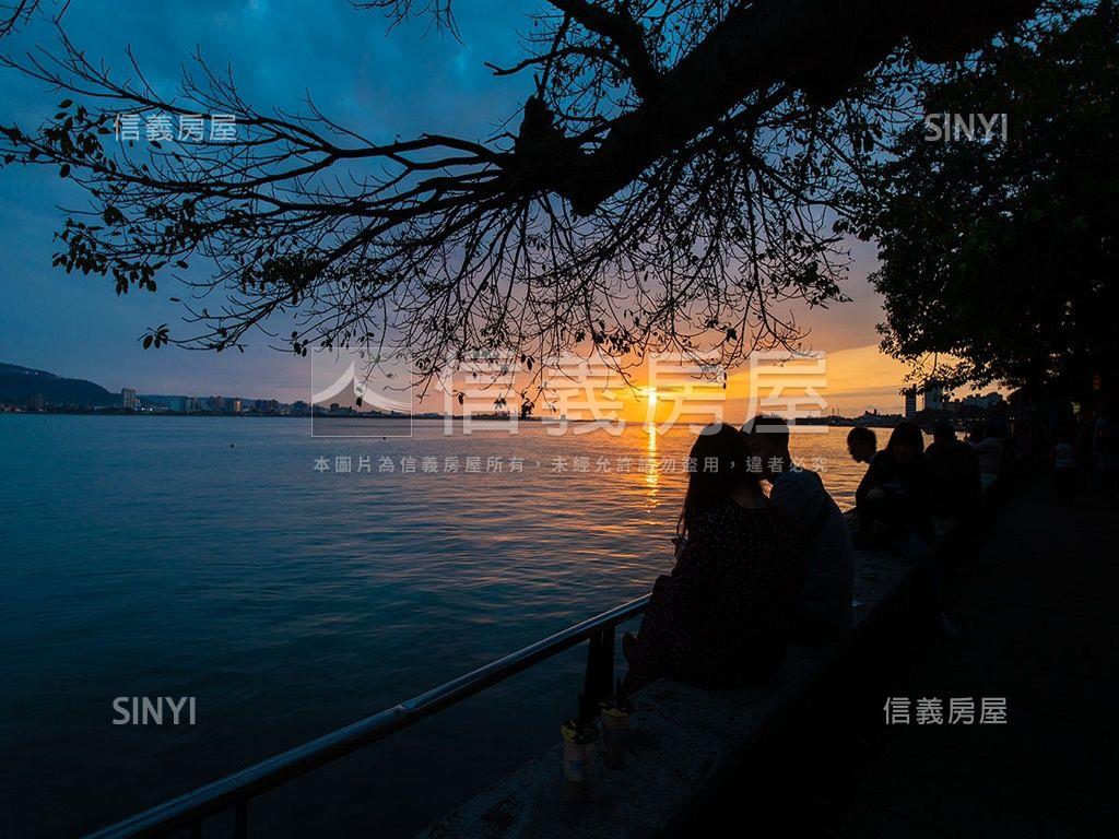 英專路角間金店面房屋室內格局與周邊環境