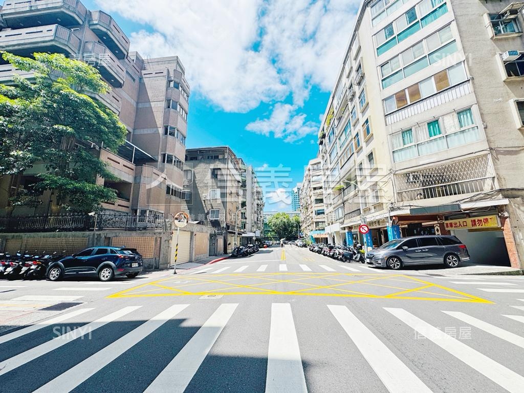 信義安和傳家黑土金店面房屋室內格局與周邊環境