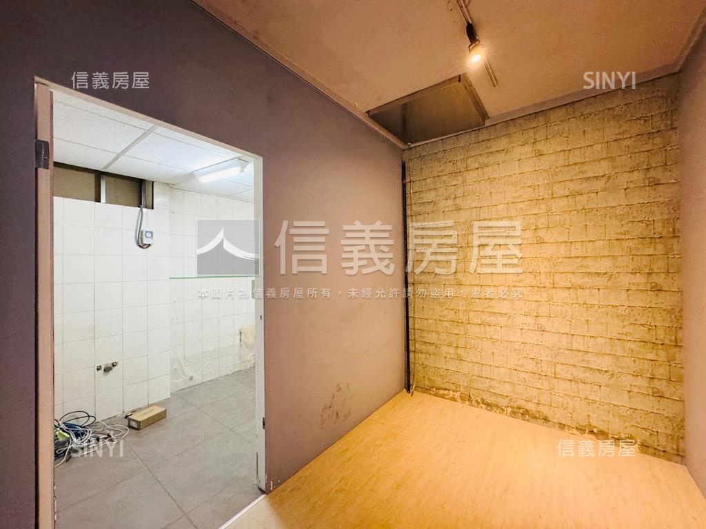 信義安和傳家黑土金店面房屋室內格局與周邊環境