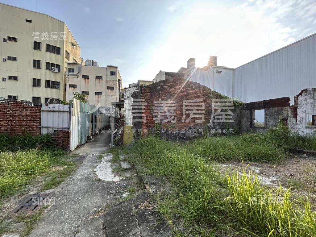 鳳山潛力增值土地Ａ房屋室內格局與周邊環境