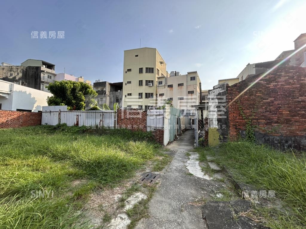 鳳山潛力增值土地Ａ房屋室內格局與周邊環境