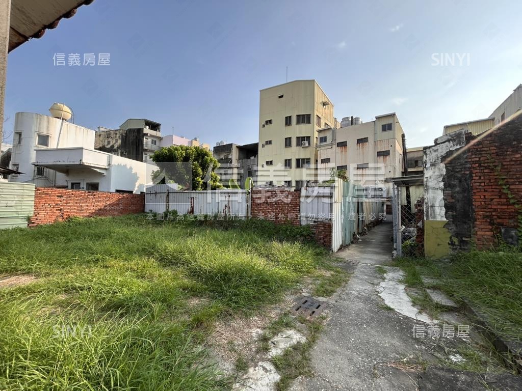 鳳山潛力增值土地Ａ房屋室內格局與周邊環境