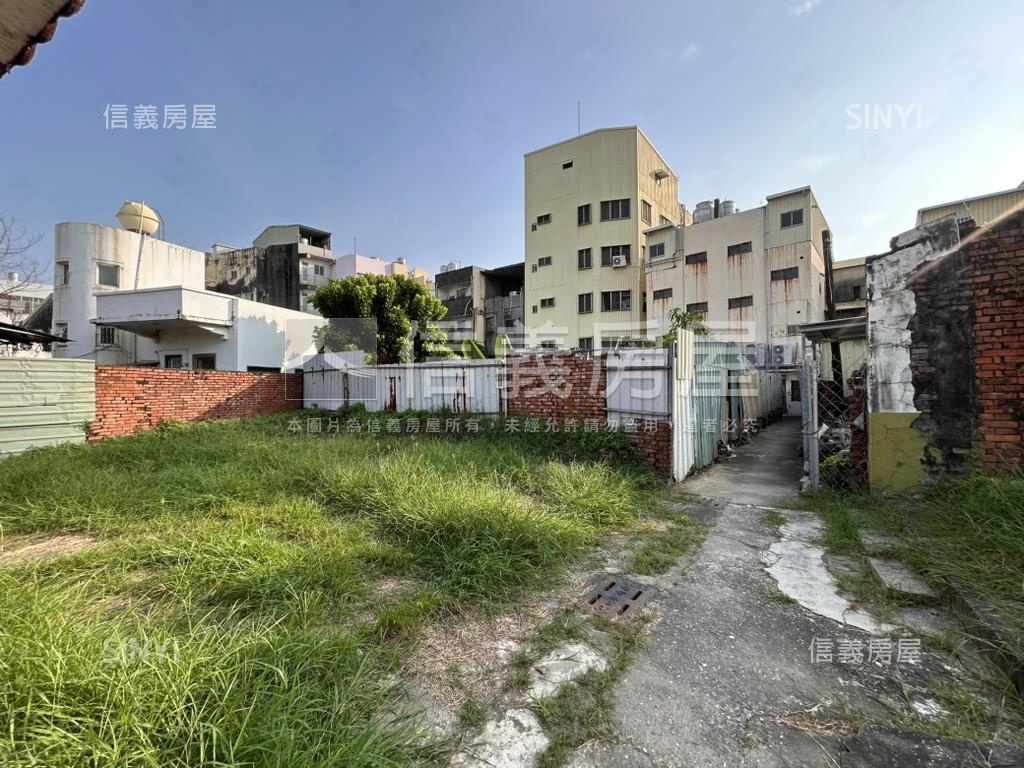 鳳山潛力增值土地Ａ房屋室內格局與周邊環境