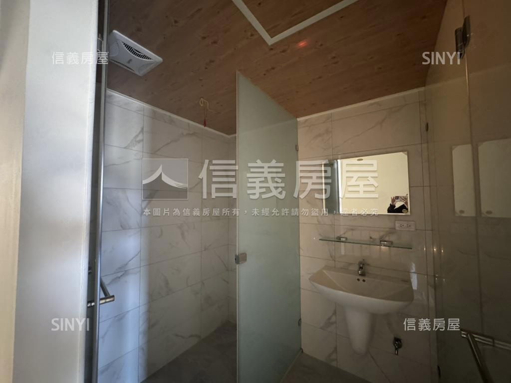 伸港金讚店墅房屋室內格局與周邊環境