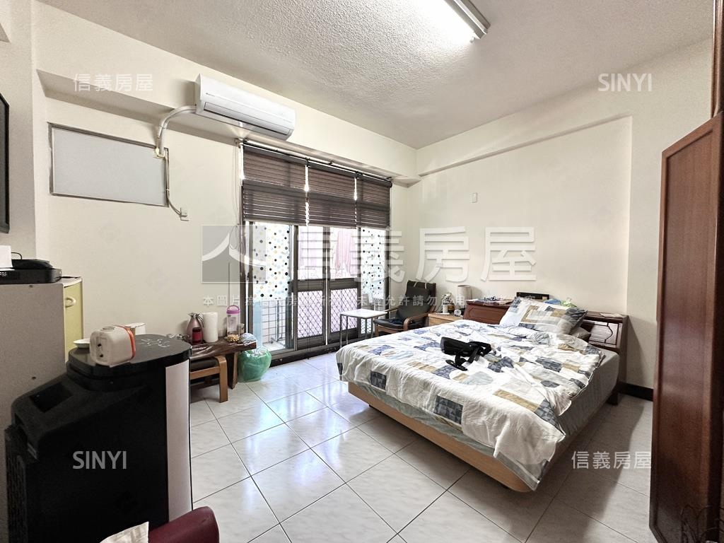 安平國小臨路透店房屋室內格局與周邊環境