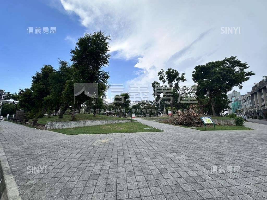安平國小臨路透店房屋室內格局與周邊環境