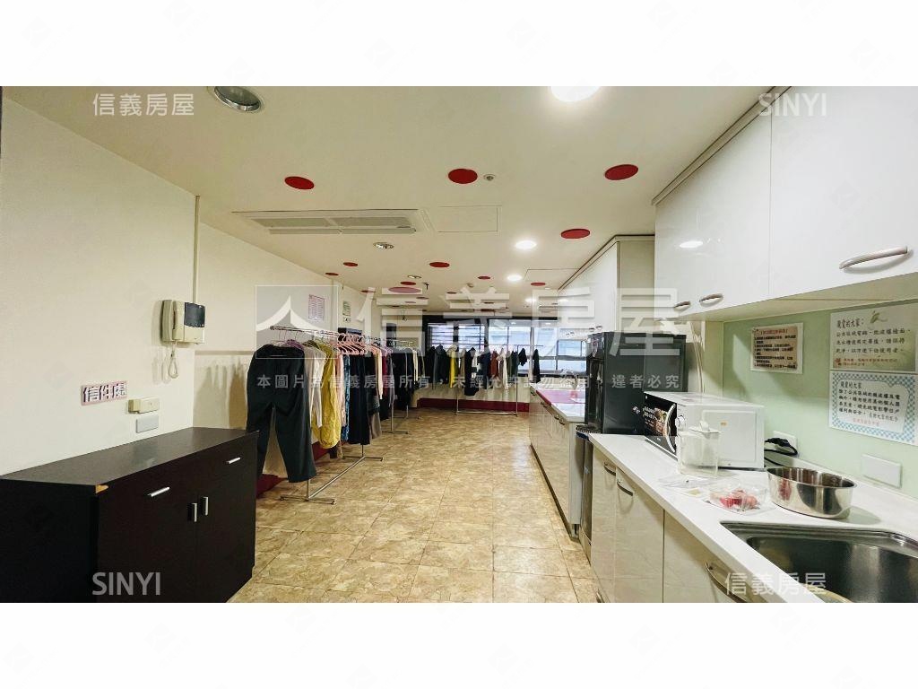 萬芳大樓整層７７２坪收租房屋室內格局與周邊環境