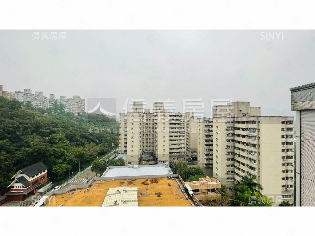 萬芳大樓整層７７２坪收租房屋室內格局與周邊環境