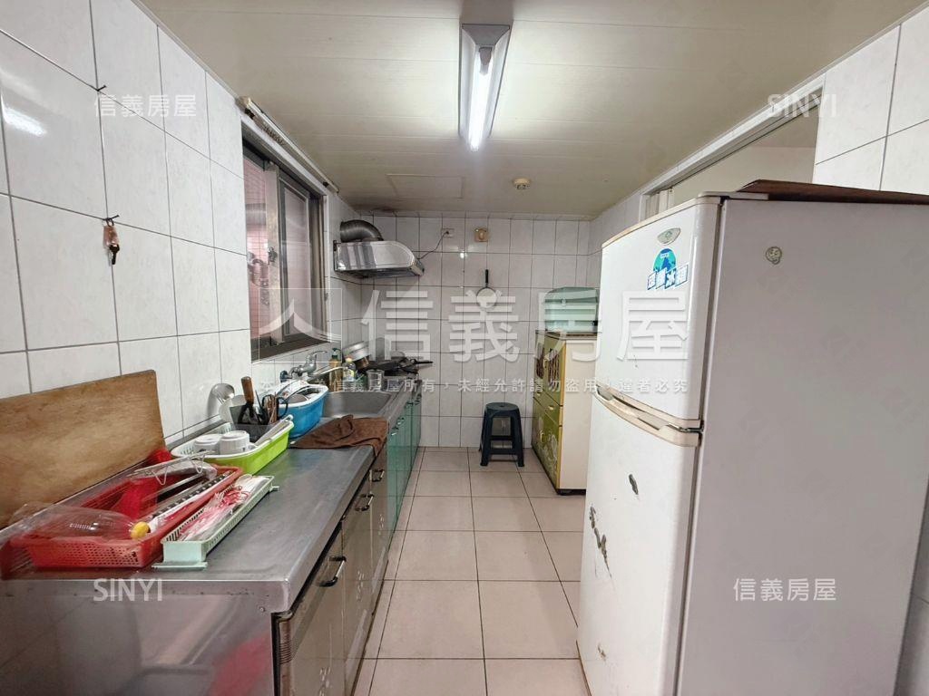 大道新城次頂樓三房好宅房屋室內格局與周邊環境