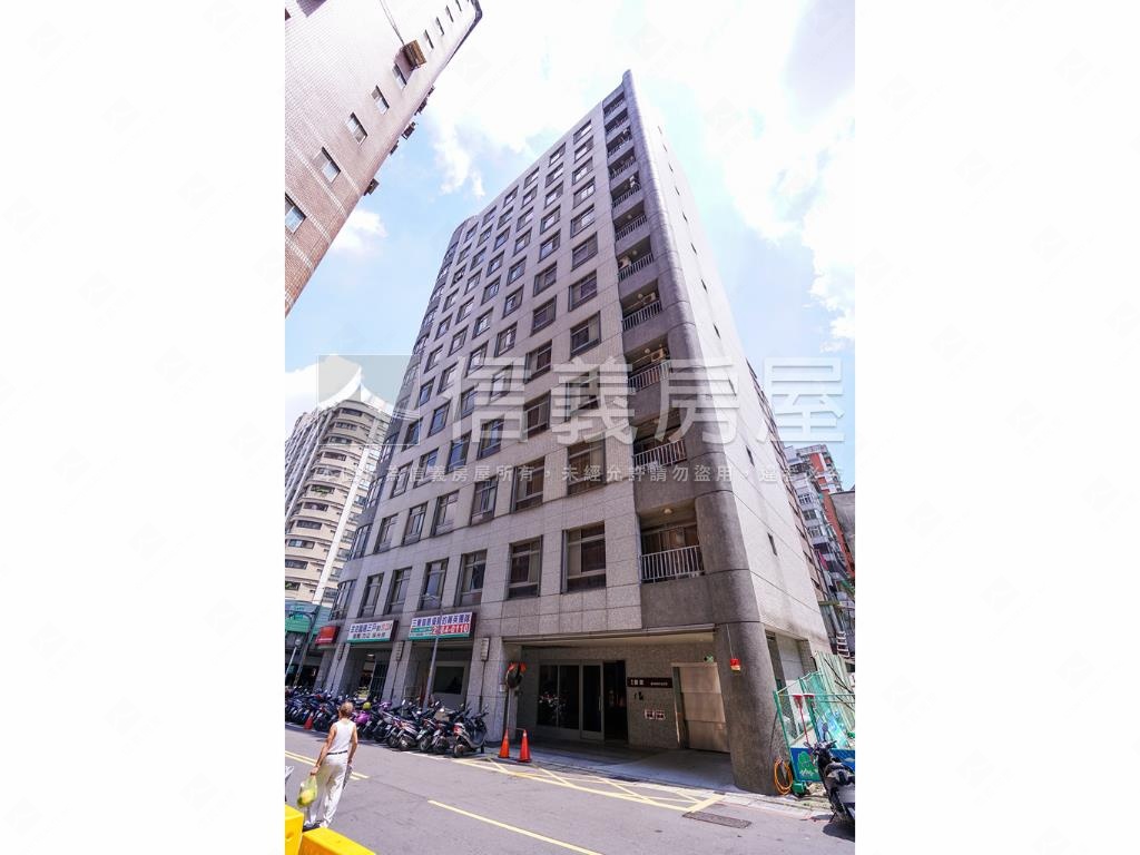 和旺車位房屋室內格局與周邊環境