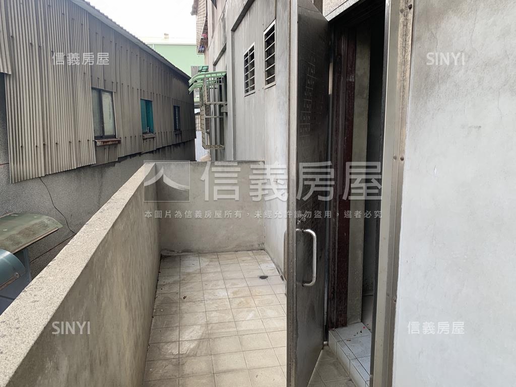 頭前路稀有電梯房屋室內格局與周邊環境