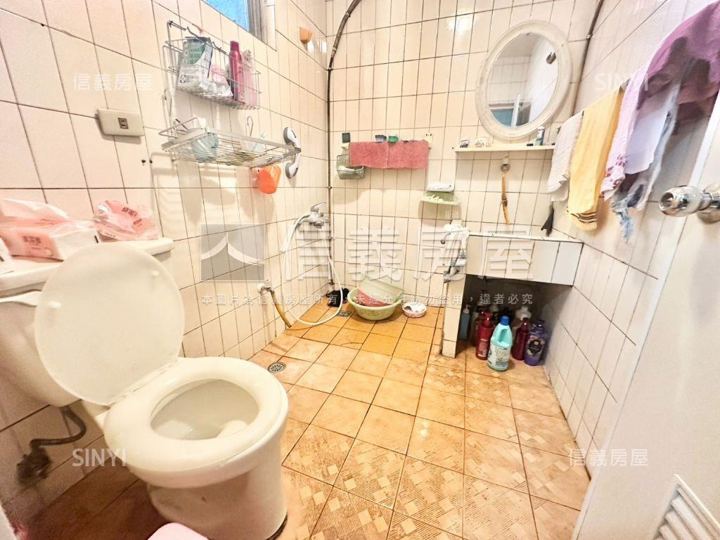 民生路公寓頂加房屋室內格局與周邊環境