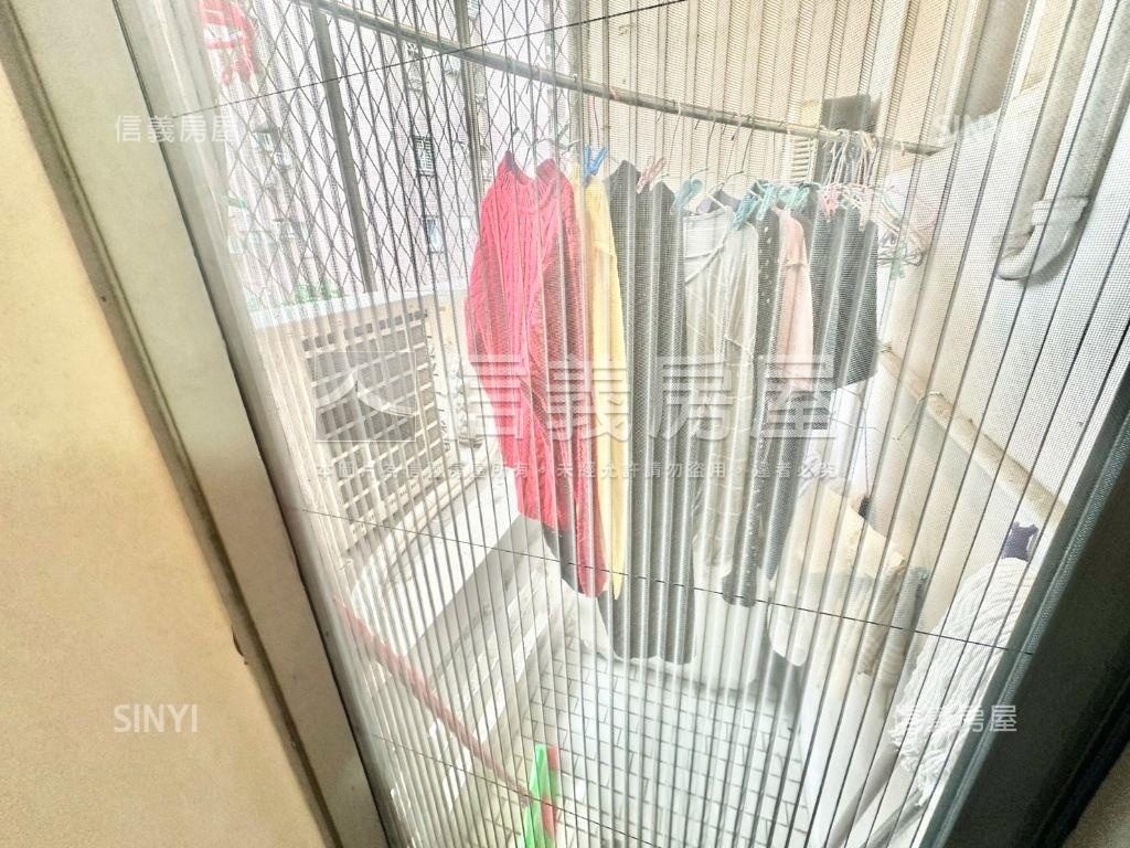 民生路公寓頂加房屋室內格局與周邊環境