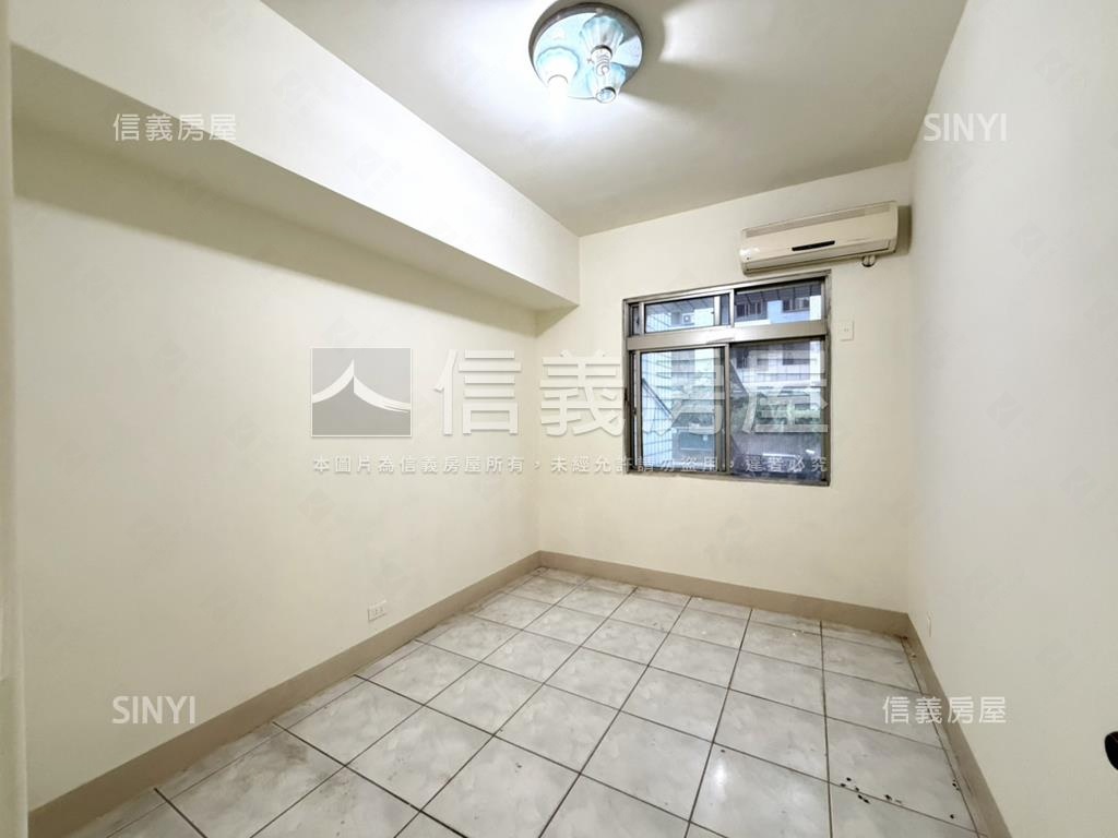 安祥山莊方正３房房屋室內格局與周邊環境