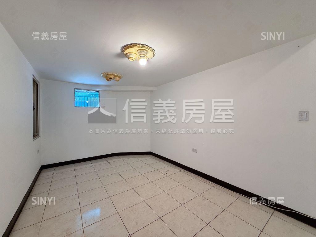 青年市三房車位房屋室內格局與周邊環境