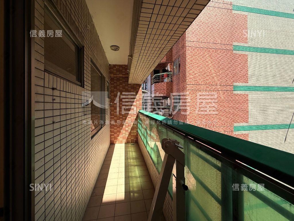 青年市三房車位房屋室內格局與周邊環境