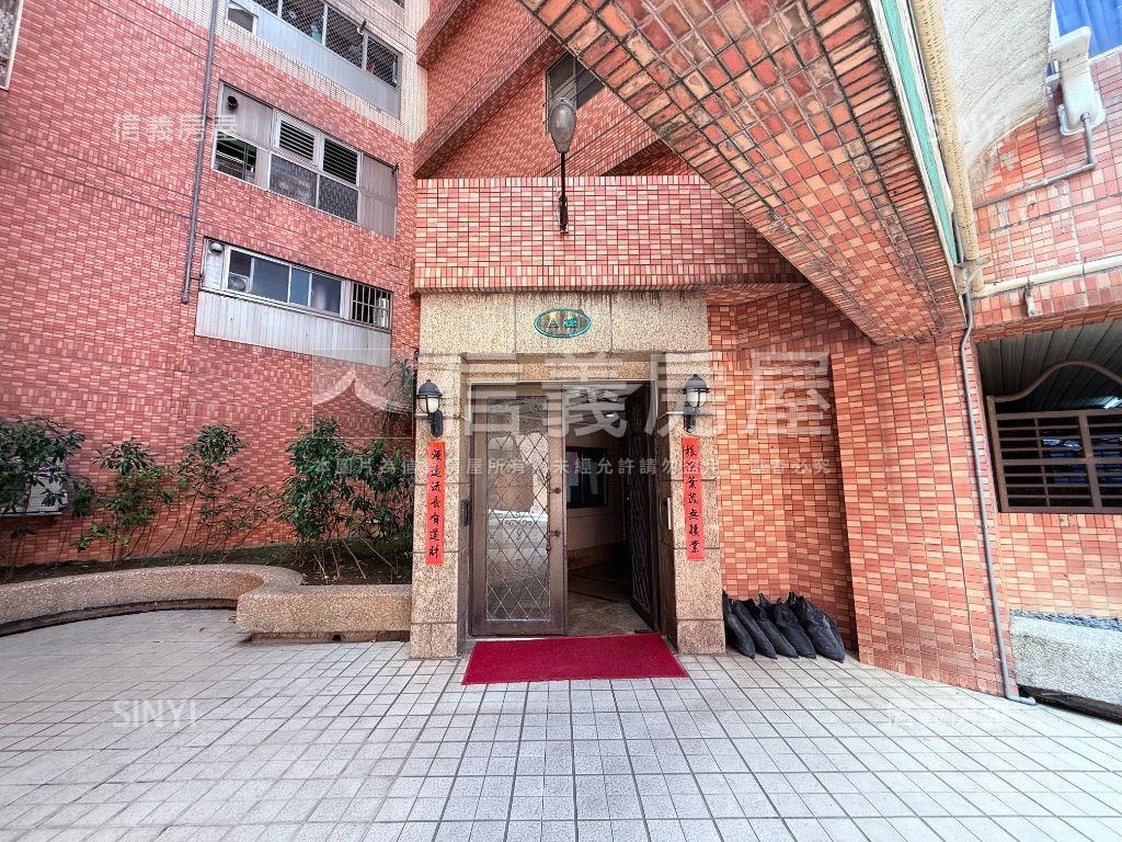 青年市三房車位房屋室內格局與周邊環境