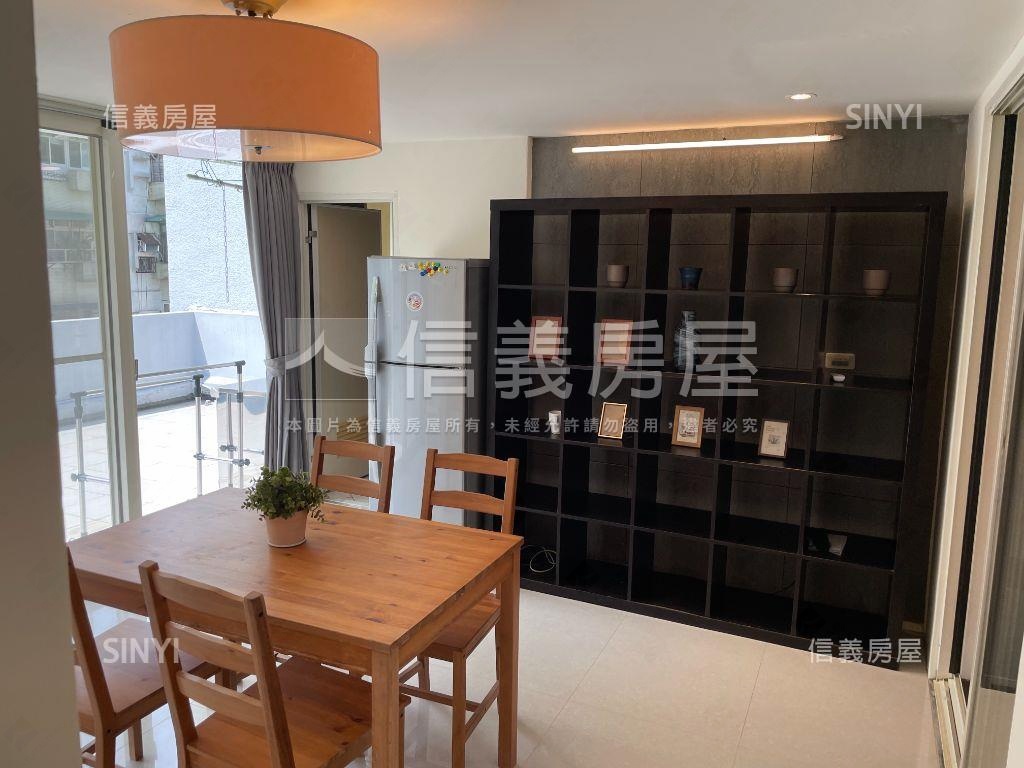 忠孝巨蛋隔套房收租頂加房屋室內格局與周邊環境