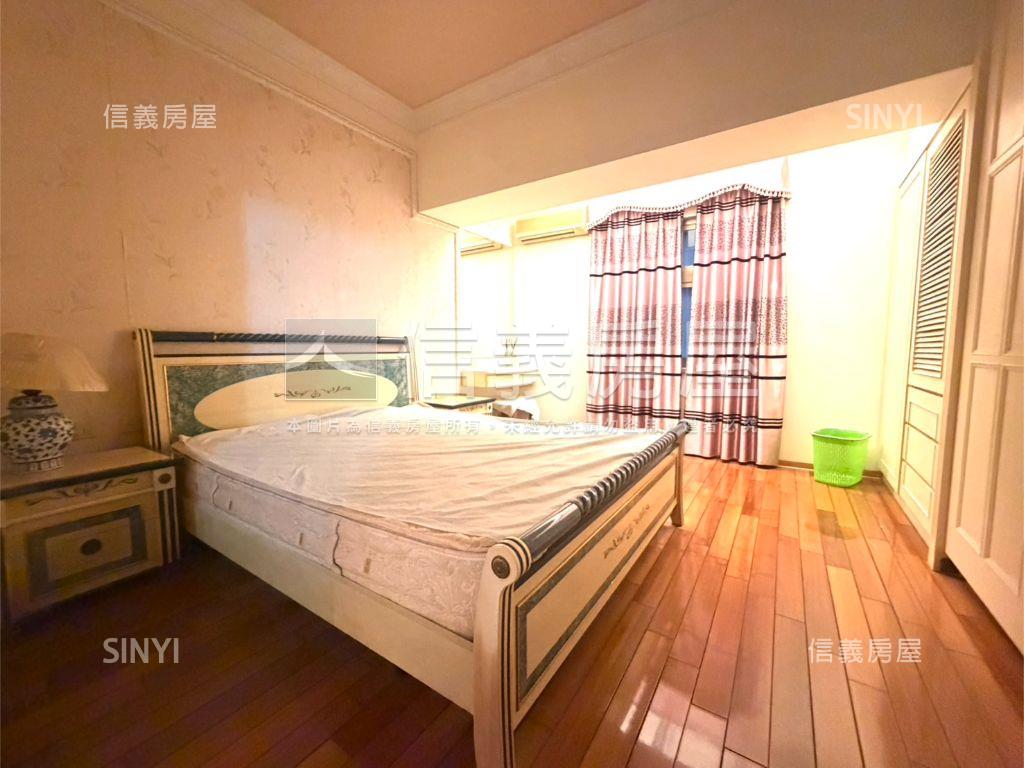 夢皇家近高醫三房車位房屋室內格局與周邊環境