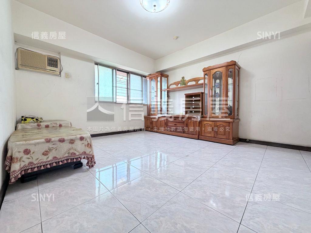 娃娃國通風明亮四房平車房屋室內格局與周邊環境