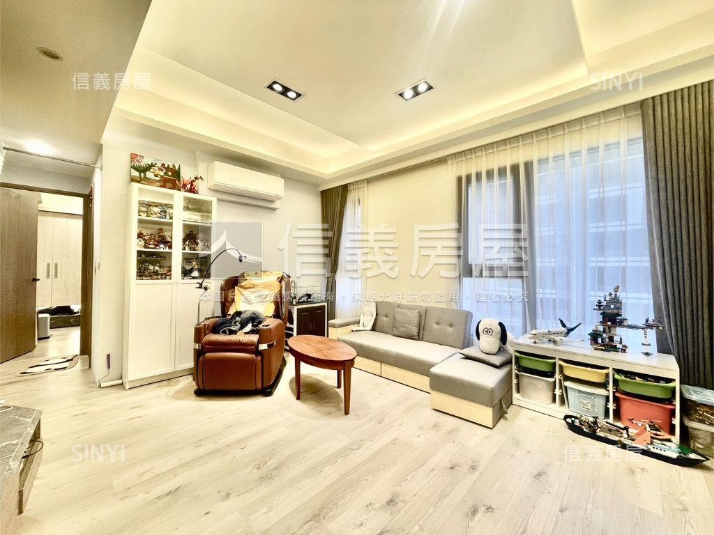 鴻柏織光美裝潢兩房平車房屋室內格局與周邊環境