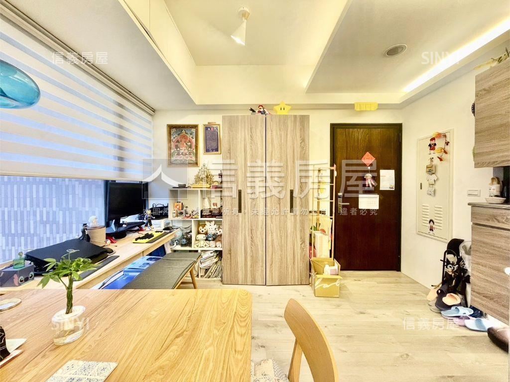 鴻柏織光美裝潢兩房平車房屋室內格局與周邊環境