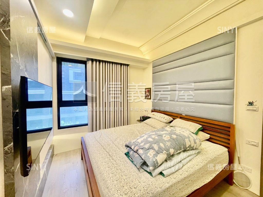 鴻柏織光美裝潢兩房平車房屋室內格局與周邊環境