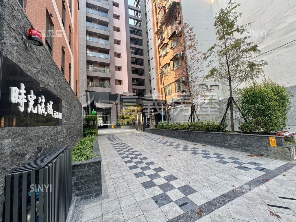 時光流域三房平車夢幻新居房屋室內格局與周邊環境