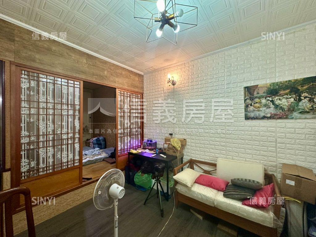 萬青街稀有透天房屋室內格局與周邊環境