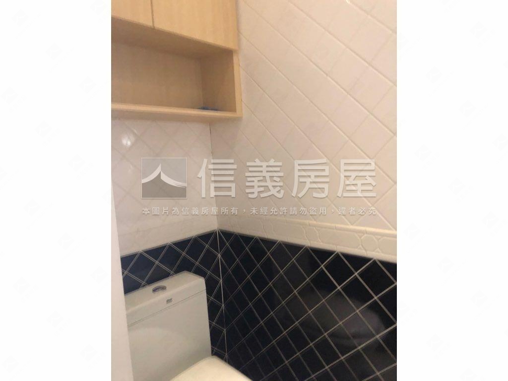 民生雅致質感金店面房屋室內格局與周邊環境