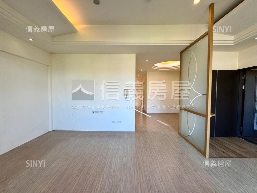 新光河山採光裝潢屋房屋室內格局與周邊環境