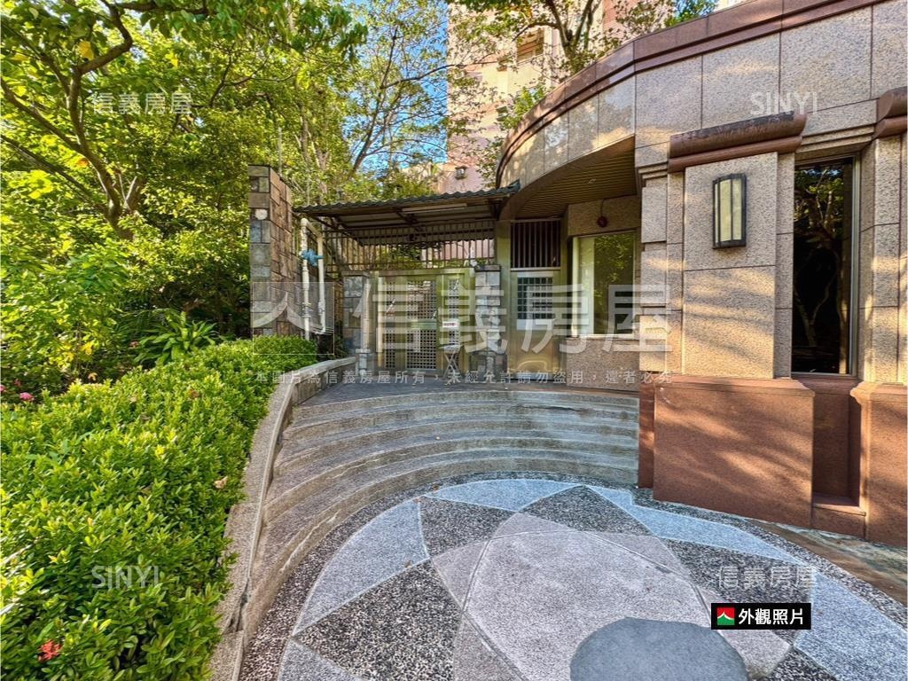 新光河山採光裝潢屋房屋室內格局與周邊環境