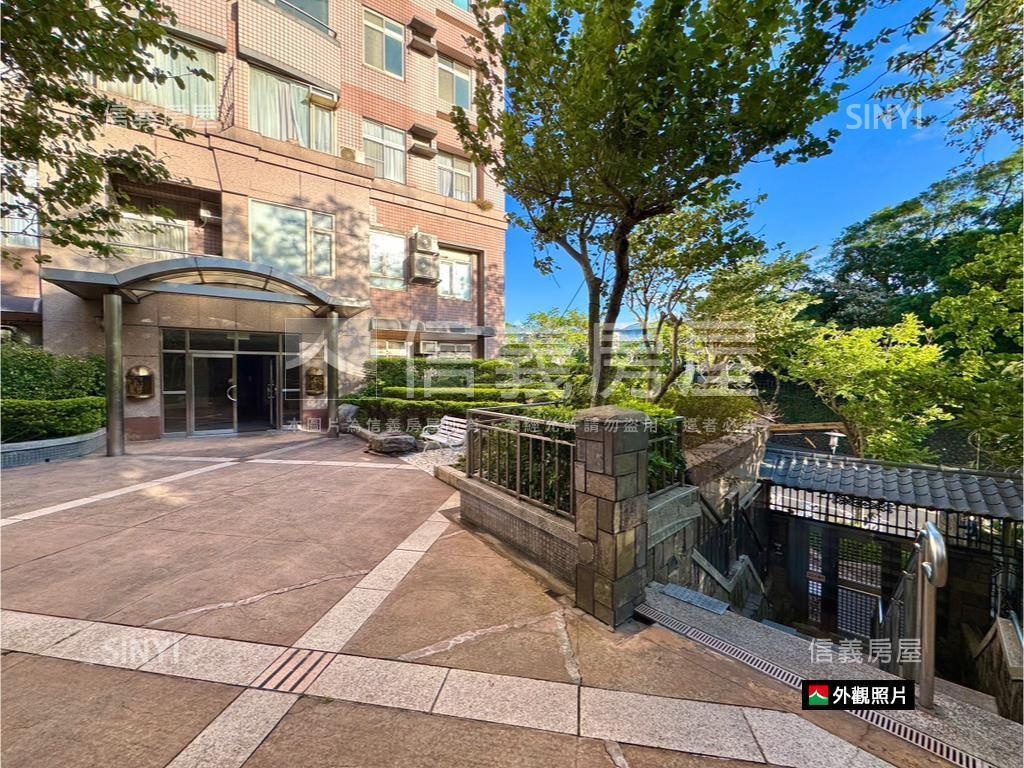 新光河山採光裝潢屋房屋室內格局與周邊環境