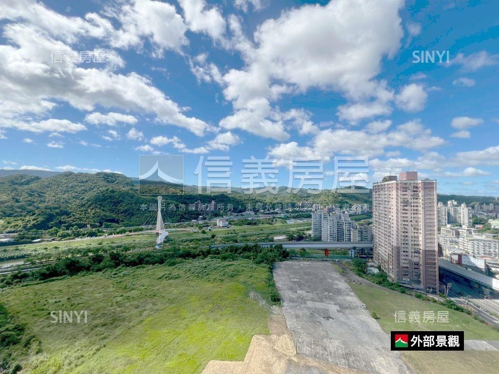 青年守則四房三衛平面車位房屋室內格局與周邊環境