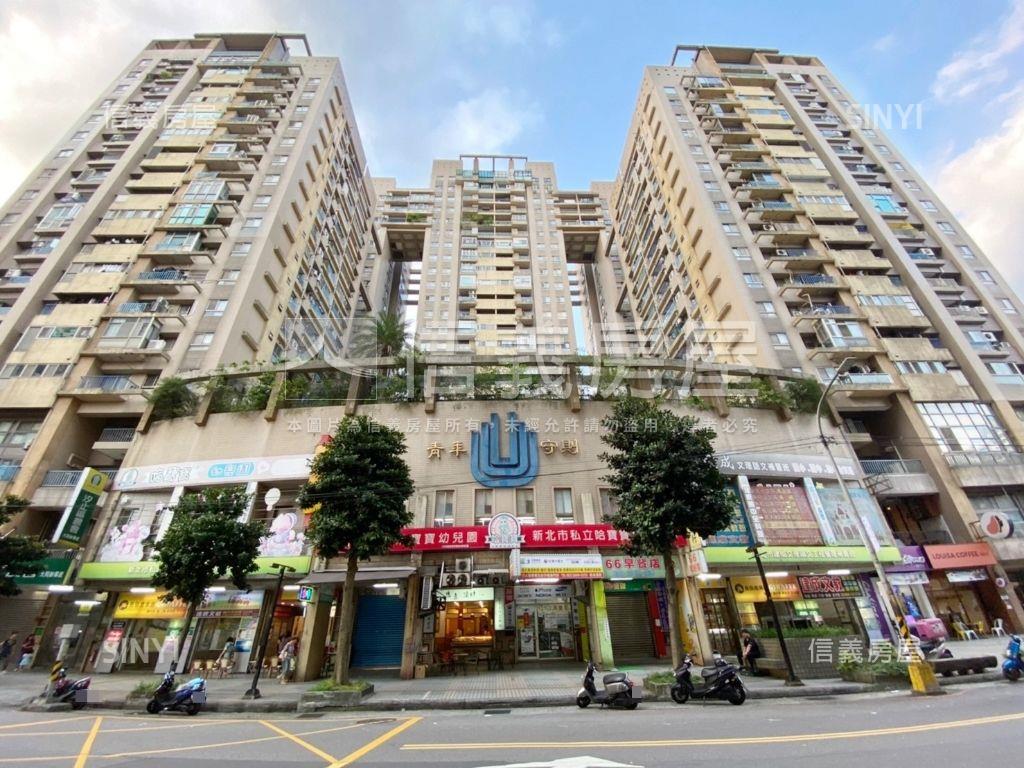 青年守則四房三衛平面車位房屋室內格局與周邊環境