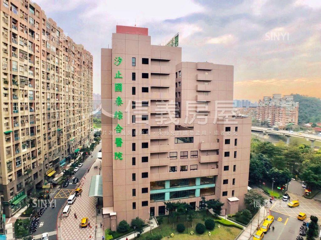 青年守則四房三衛平面車位房屋室內格局與周邊環境