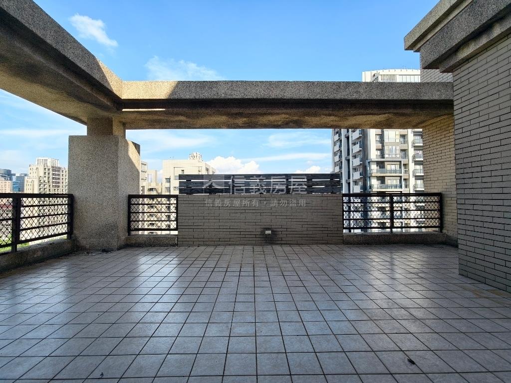 椰林大道房屋室內格局與周邊環境